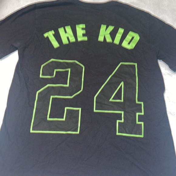 Nike tee size large - Picture 2 of 2